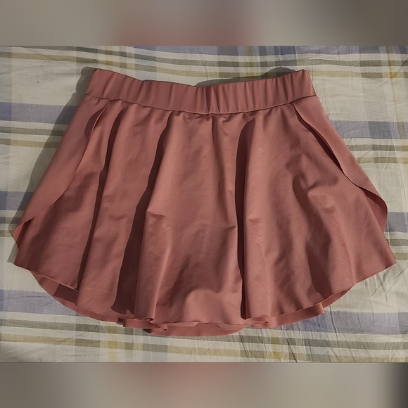 Adorable Pink Tennis Skort NWOT - Picture 3 of 11